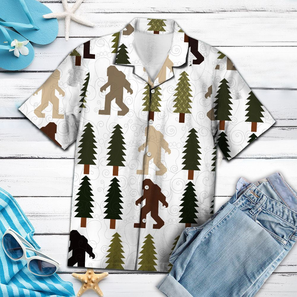 This Forest Is Home Of Bigfoot G5703 - Hawaii Shirt