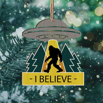 I Believe Bigfoot UFO Personalizedwitch Printed Wood Christmas Ornament